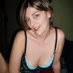 Dinna, 38 ans, Tignécourt