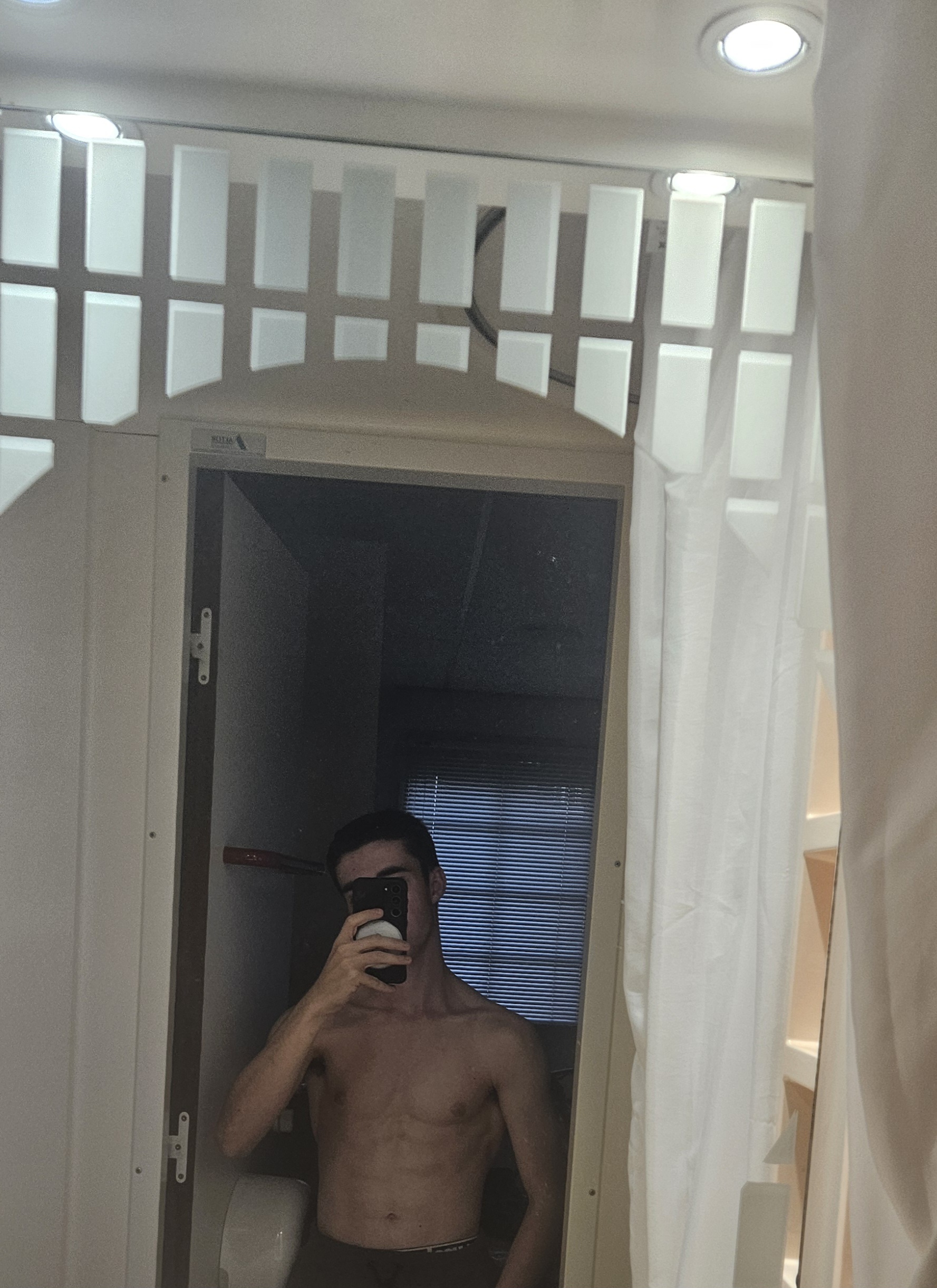 Ander, 22 ans, Pleuvezain