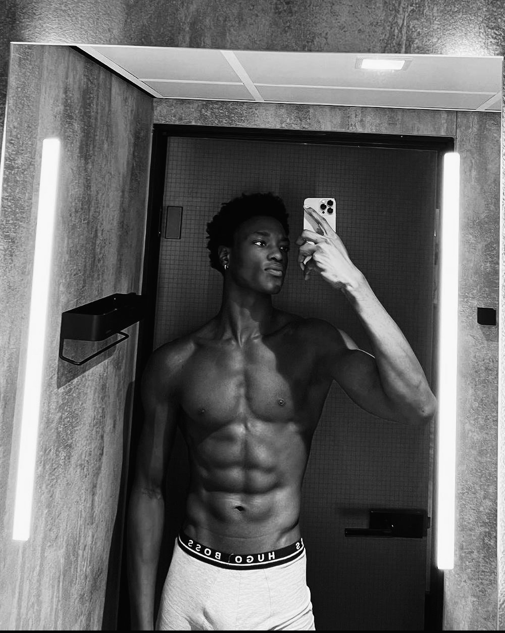 Fily, 25 ans, Hagécourt