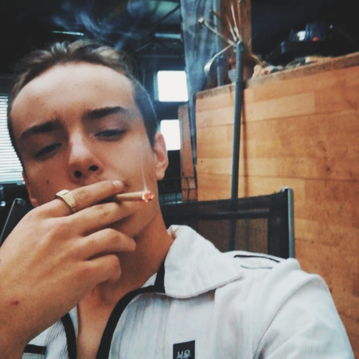 Marwen, 22 ans, Velotte-et-Tatignécourt