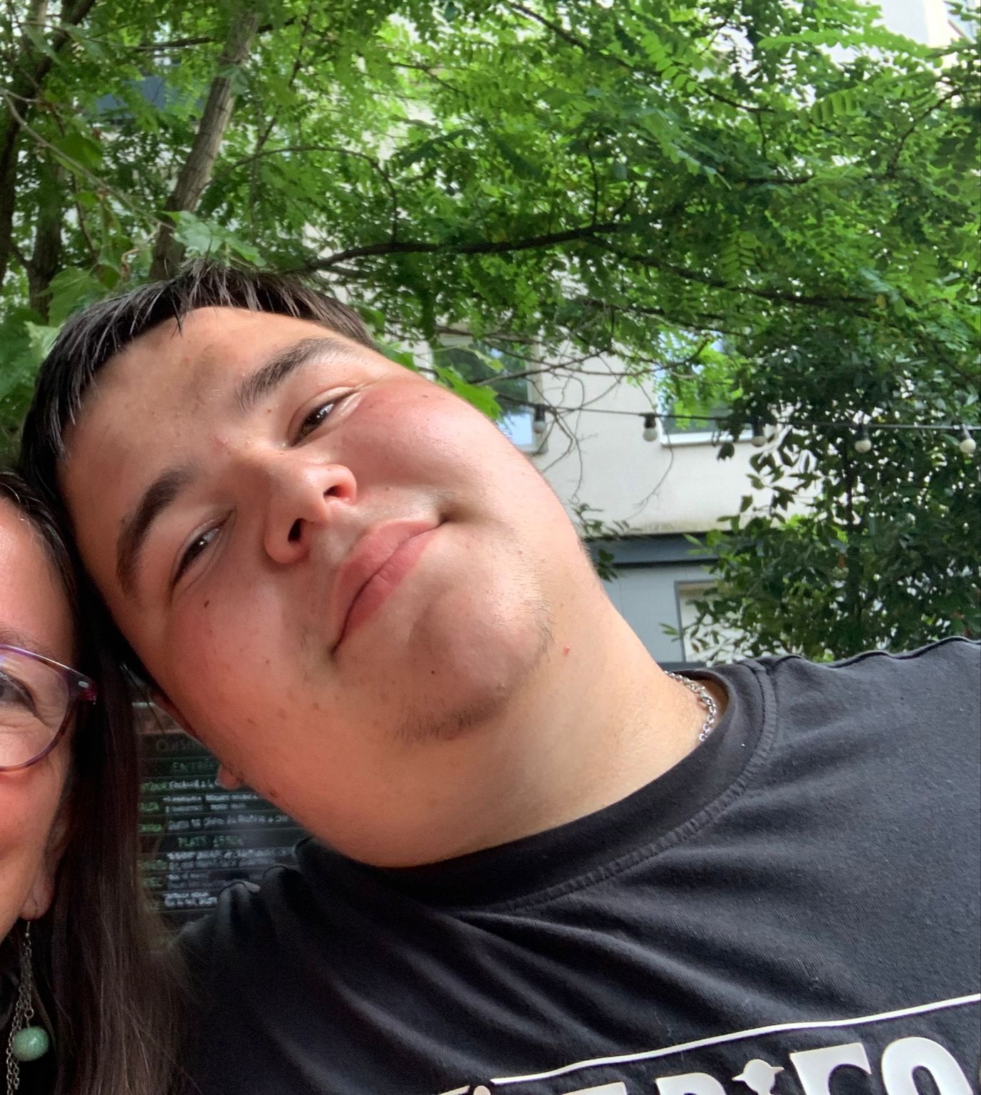 Inza, 22 ans, LaNeuveville-sous-Montfort
