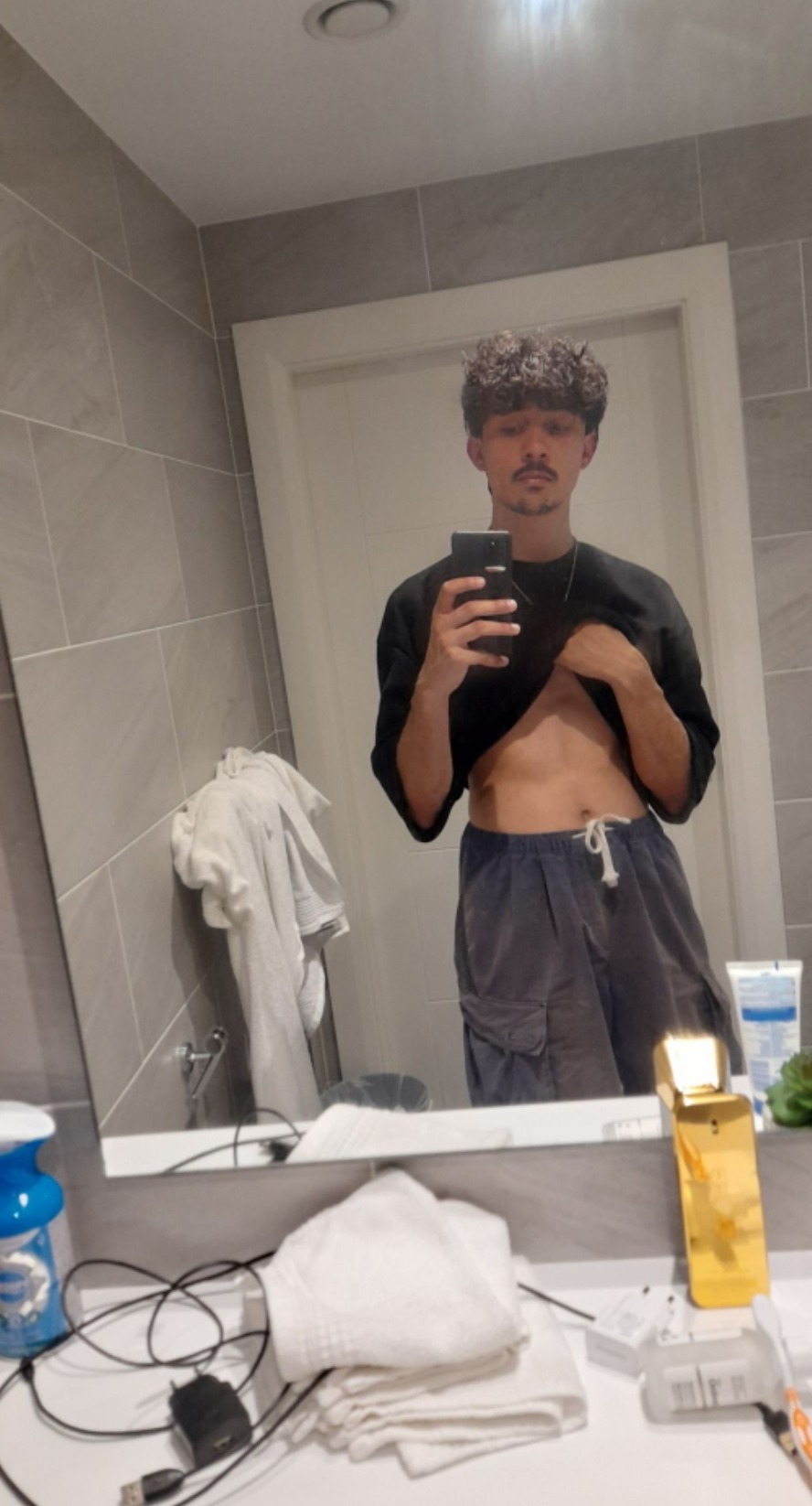 Leroy, 22 ans, Montmotier