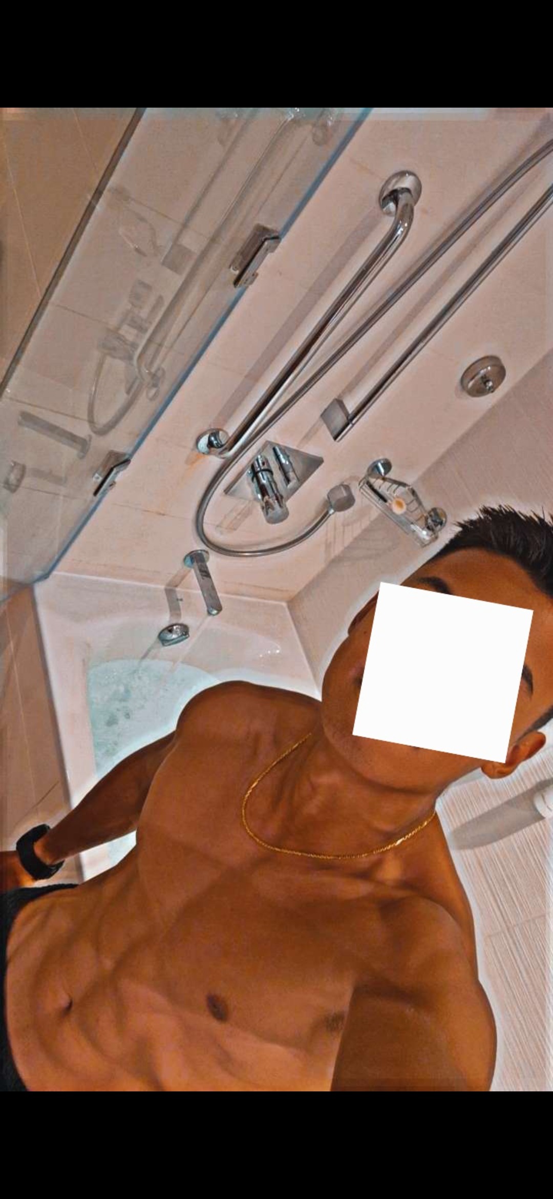 Tayson, 22 ans, Isches